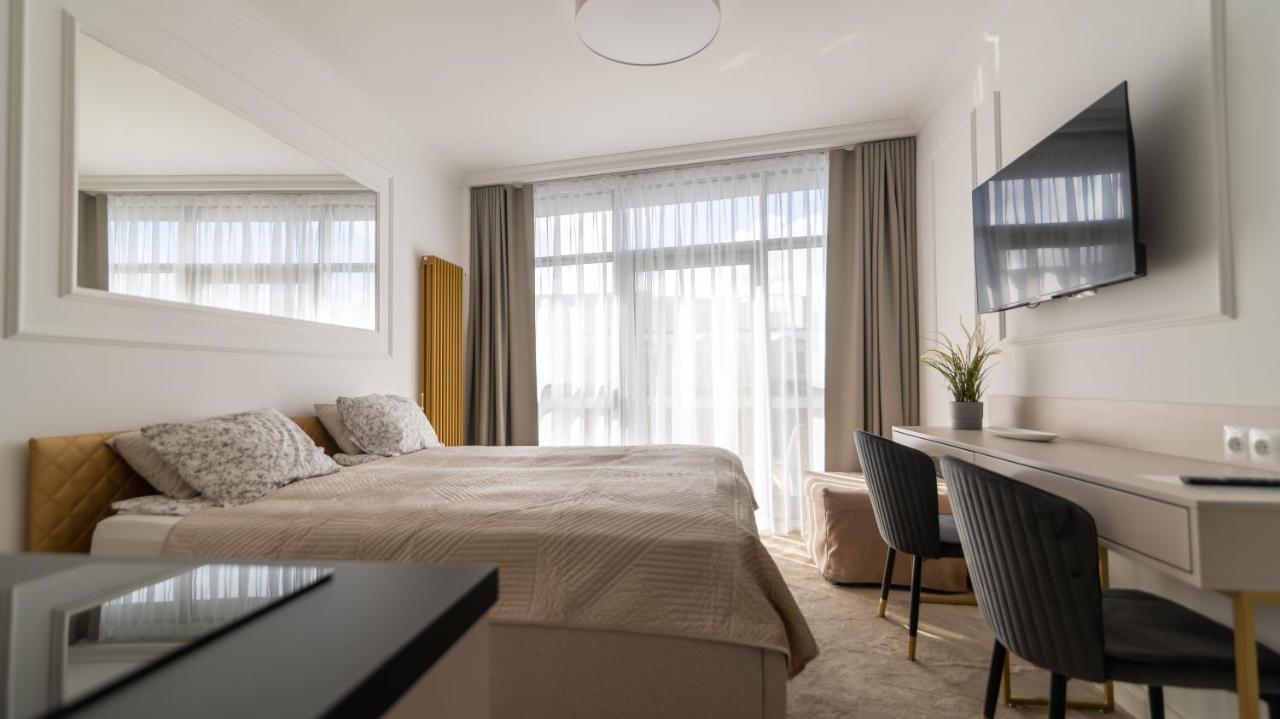 Apartament Z Widokiem Na Morze โควอบเซก ภายนอก รูปภาพ
